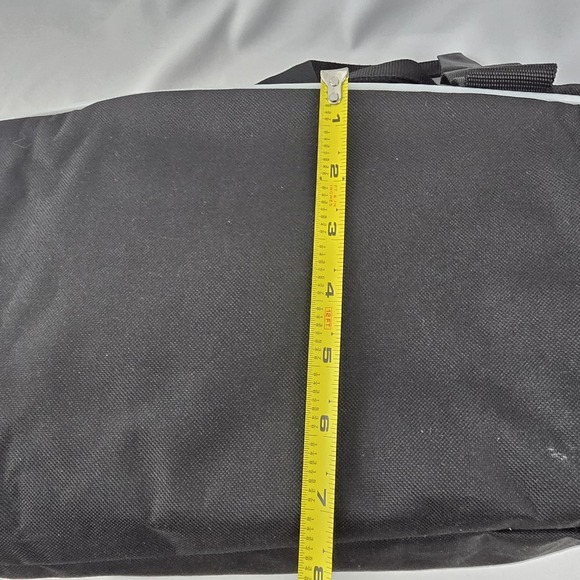 Easton Baseball Softball Bat Bag 35in Black White Dual Carry Straps Dugout Hook - Picture 7 of 9